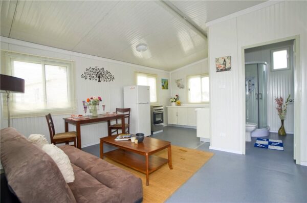 3 bedroom mobile home - Image 6
